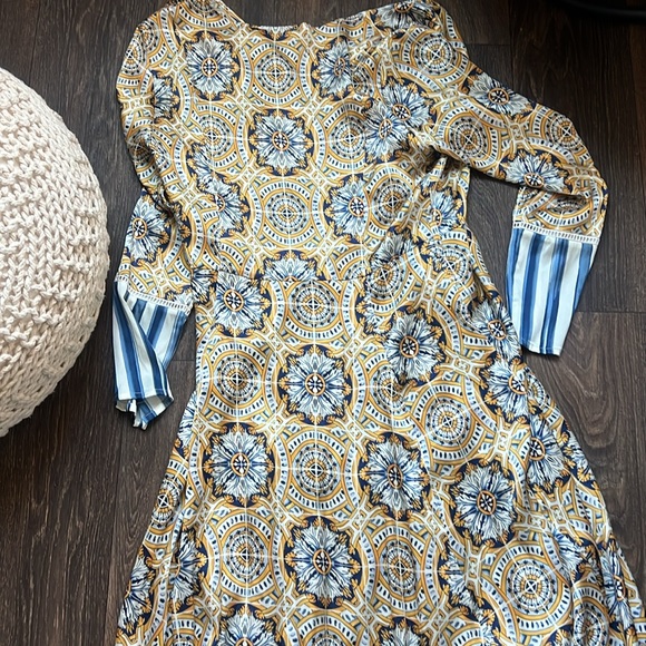 We Are Leone Printed Kimono - Picture 5 of 6